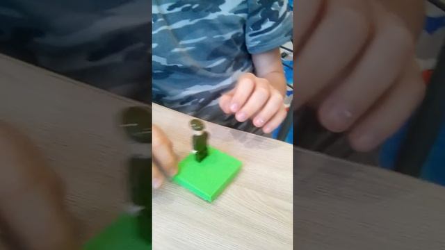 Не большая Лего база ,и сувениры. смотреть онлайн