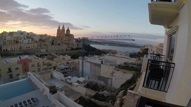 Pergola Hotel смотреть онлайн