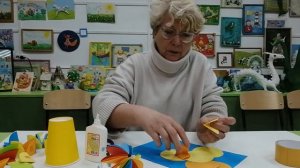 Зонтик из трубочки и бумаги. Студия декоративно-прикладного творчества.