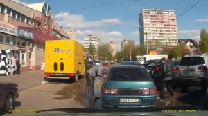 Разборка на дороге