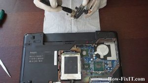 Lenovo Z570, Z575 disassembly and fan cleaning