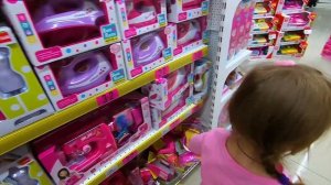 Влог Шопинг Вики в детском магазине Дочки Сыночки выбираем игрушки, обзор игрушек