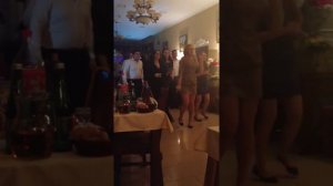 Наше поздравление на свадьбу друзей: танец.