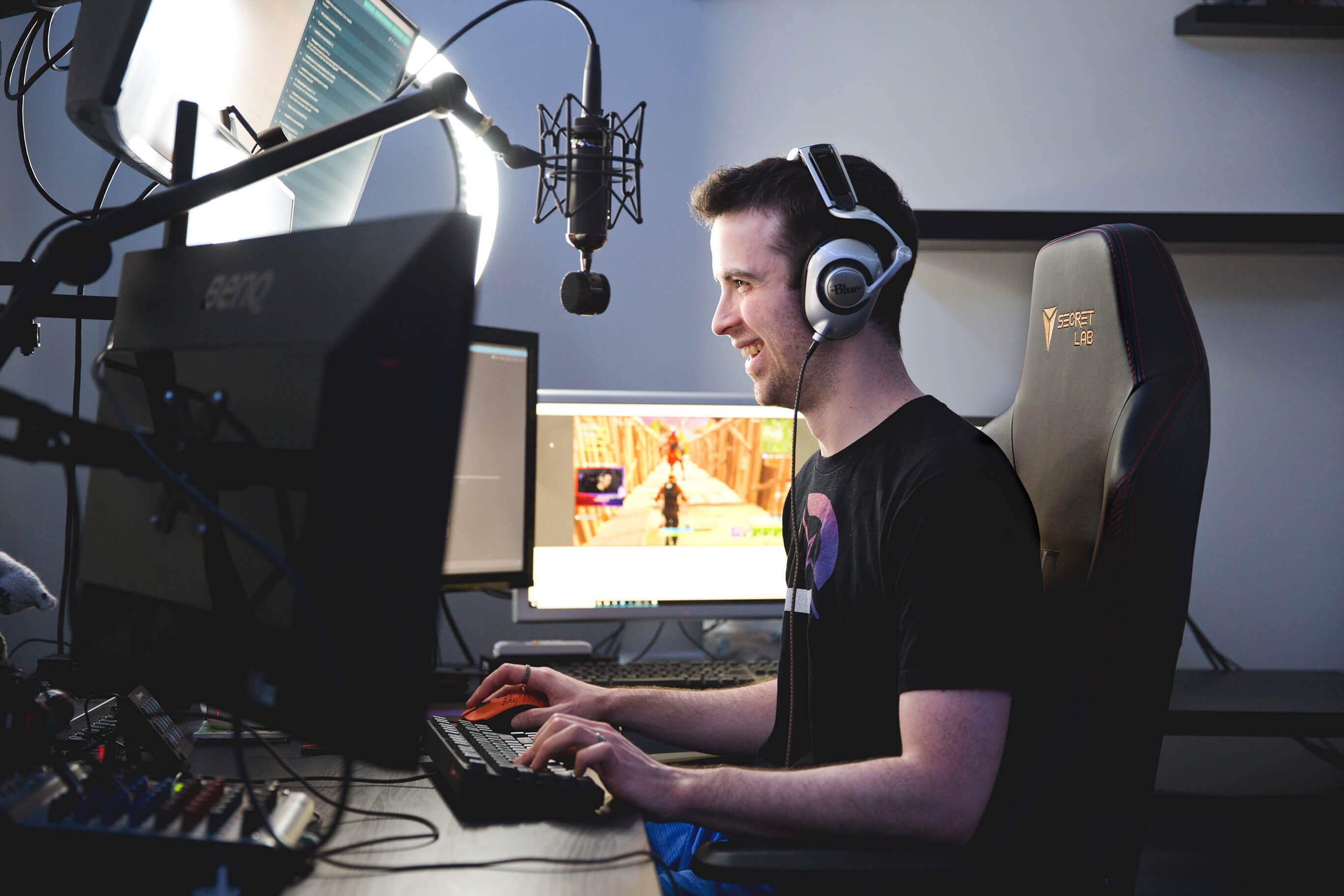 Что такое стрим и кто такие стримеры