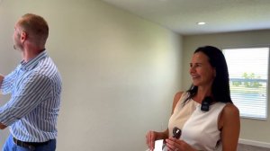 США. ОБЗОР ДОМА за $450,000 с видом на озеро / Надя вернулась и продает дом!