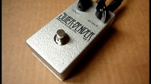 Super Bender MKII (Tone Bender). Cool Yardbirds' Jimmy Page fuzz sound at the end. (Smile On Me)