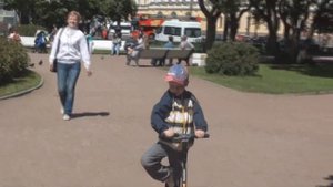 Люблю по городу гулять