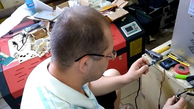 лазерная гравировка латунь. волоконный лазерный маркер 20 вт