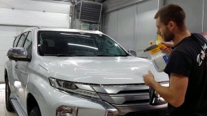 Самостоятельно защищаем капот от сколов