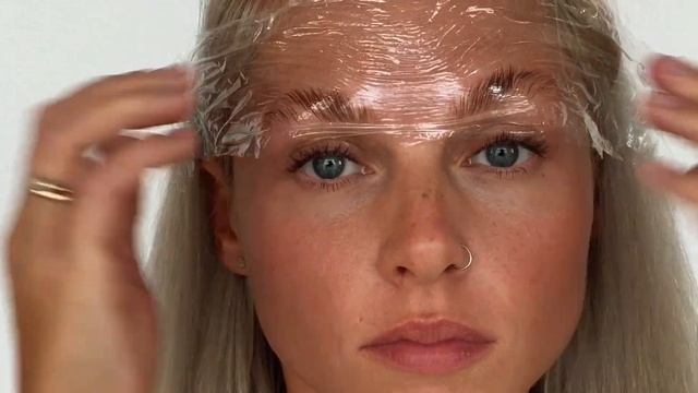 Ламинирование бровей в домашних условиях . Идеальные брови смотреть онлайн