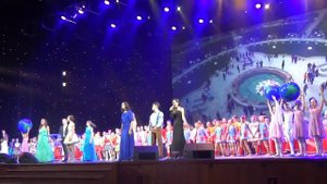 Планета в маминых руках Финальная песня -Жить в мире