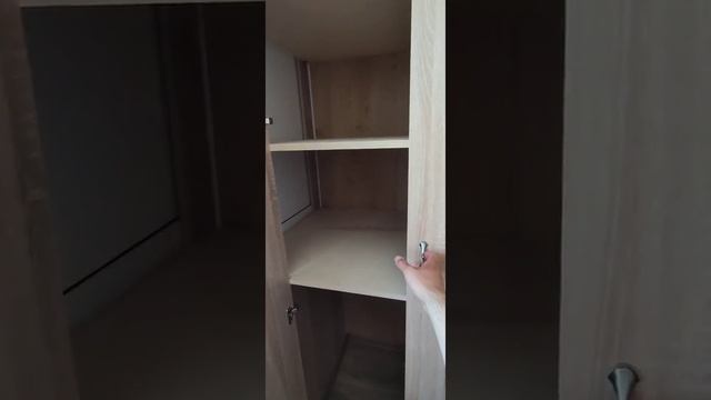 Шкаф на балконе в Москве своими руками. Установка шкафа на лоджии.