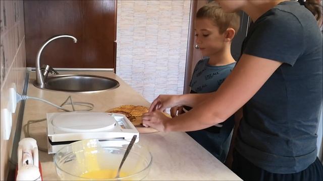 Простой рецепт вафель для электровафельницы. Раз, два и готово!!!