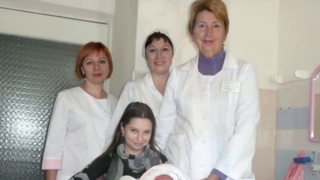 САМАЯ маленькая МАМА в мире! Как сложилась ЖИЗНЬ Людмилы СОМАР... смотреть онлайн