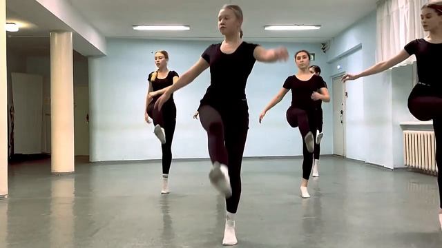 Мастер-класс по современному танцу.  от Баннова Степана Александровича.