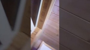 я показываю половину своей комнаты