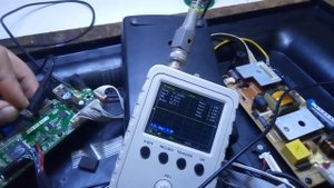 Ремонт телевизора Bravis LED-2428 Не включается