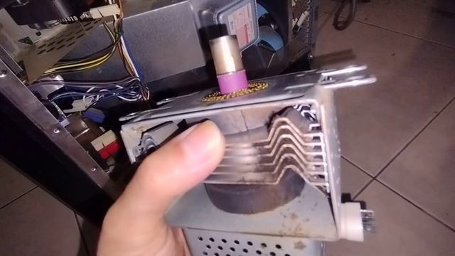 Panasonic NN-C2003S microwave repair смотреть онлайн