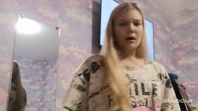 Обзор моего мини гардероба на холода #love #vlog #блогер #обзор #гардероб