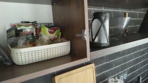 Установка мебельного гасителя удара