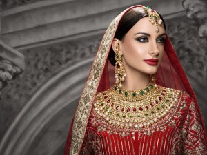 СУДЬБУ НЕ ОБМАНЕШЬ... ВЕДЬМИНА ИЗБА  ИНГА ХОСРОЕВА.