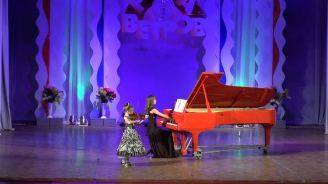 Вариации на тему Беллини Ш.Данкля исп.Шиликова Алиса г.Новосибирск смотреть онлайн