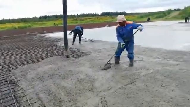 Промышленные полы из бетона с топпингом. Устройство промышленных полов