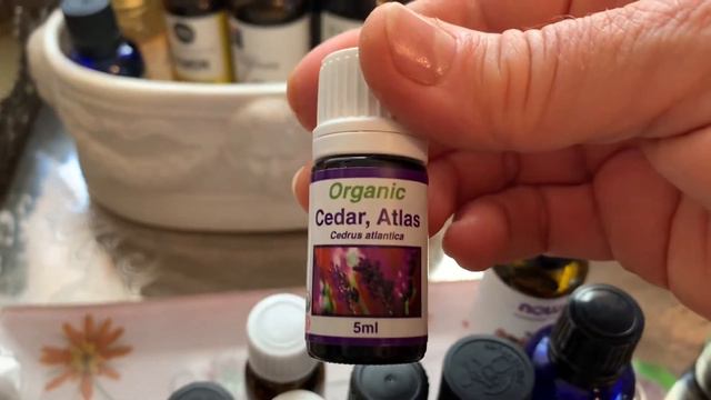 Освежитель воздуха Средневековья с эфирными маслами. смотреть онлайн