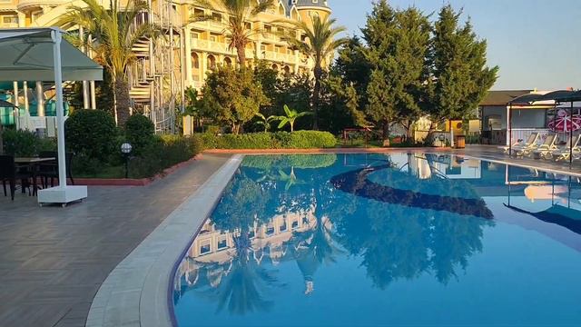 Территория отеля Aydinbey Gold Dreams.