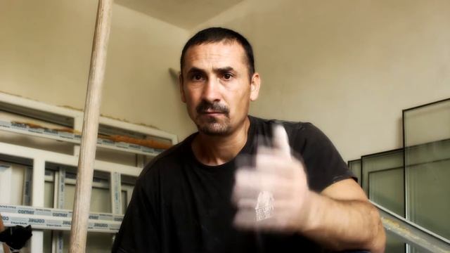 Как сделать пластичный раствор для заделки штробы и откосов .
