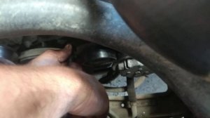 Замена обводного ремня - ролика - натяжителя MERCEDES C200 2.0l CDI