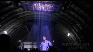 Dr. Dre – Keep Their Heads Ringin (Krazytoons Remix) (DVD) [1995] [HQ]