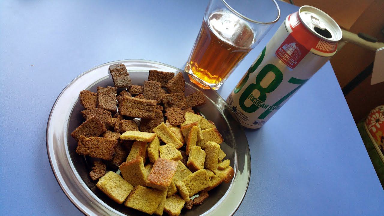 Пиво 387. Особая варка, гренки BEERka бородинские аджика и BEERka ржаные с горчицей и петрушкой
