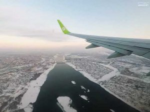 Посадка в Новосибирске Boeing 737-800 S7 Airlines