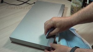 Как убрать следы скотча и избавиться от следов маркера
