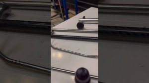 Удаляем вмятину на крыле Майбах