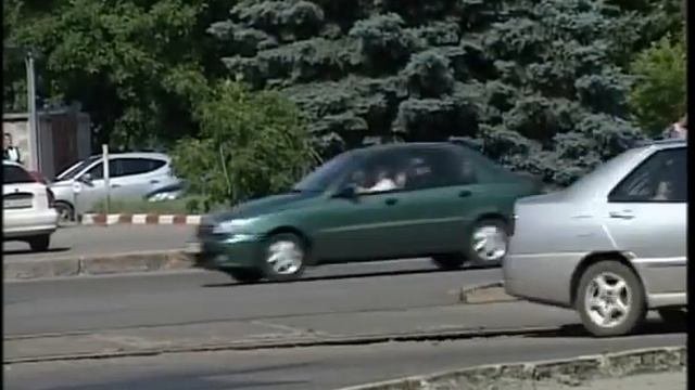 Ездить с включенным светом нужно не только за городом