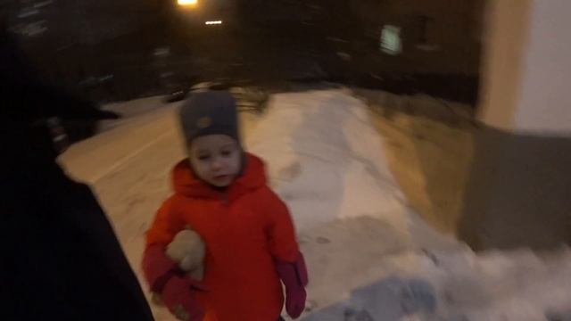 06 Маленькие Катя и Лиза Сказочный дом на арбате смотреть онлайн