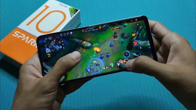 League of Legends Wild Rift in Tecno Spark 10 Pro (Hand Cam)