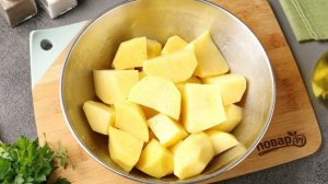 Запечённый картофель в медово-горчичном соусе