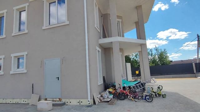 Фасад с декоративными элементами производителя Weber Vetonit смотреть онлайн