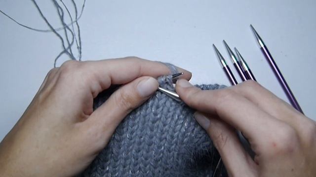 Шикарная шапка из ангоры с пайетками
