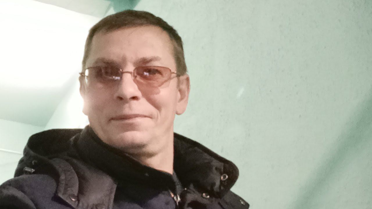 В Гастроном!!!=)