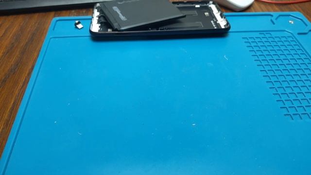 Asus ZenFone Max Pro M1 (ZB602KL) - разборка и замена дисплея смотреть онлайн