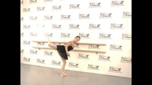 "PIROUETTE" 11.05.02 Battement développé ballotté одной ногой назад, другой вперед
