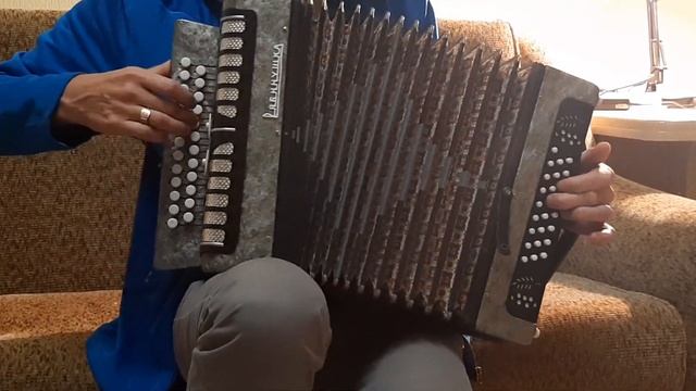 Гармонь "Рябинушка" смотреть онлайн