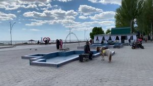 Скадовск 2021 10 Мая. Центр. Центральная набережная Скадовска. 4к