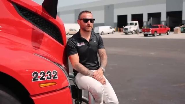 От доставщика пиццы до владельца большой компании | Дальнобой в Сша смотреть онлайн