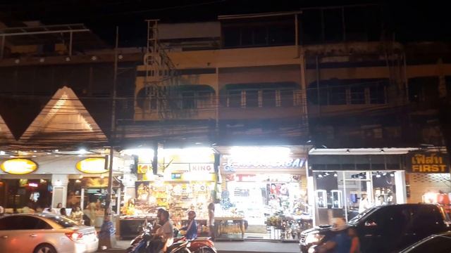 Walking Street with Bamboo Bar. смотреть онлайн