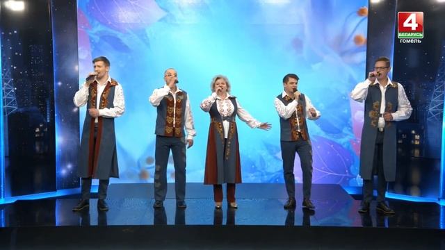 Народный вокальный ансамбль "Белые росы"  НА КАНУНЕ ПЕРЕД ПРАЗДНИКОВ смотреть онлайн